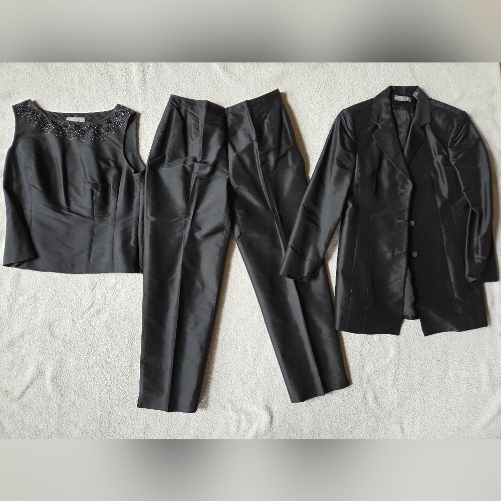 Kate Hill Petite 3-Piece Suit/Outfit 8P/10P